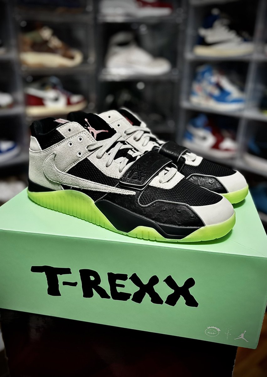 chopboi612's tweet photo. Bunch of Virtual L’s all week! 👎 Had to go “Outside” to grab that W! Props to my guys @Studiiyo23 Uptown Mpls 🔌 Support ur local shops! Mannn these might be my fave @trvisXX T-Rexx yet🙌 #StackWs https://t.co/6jQ4OClvTU