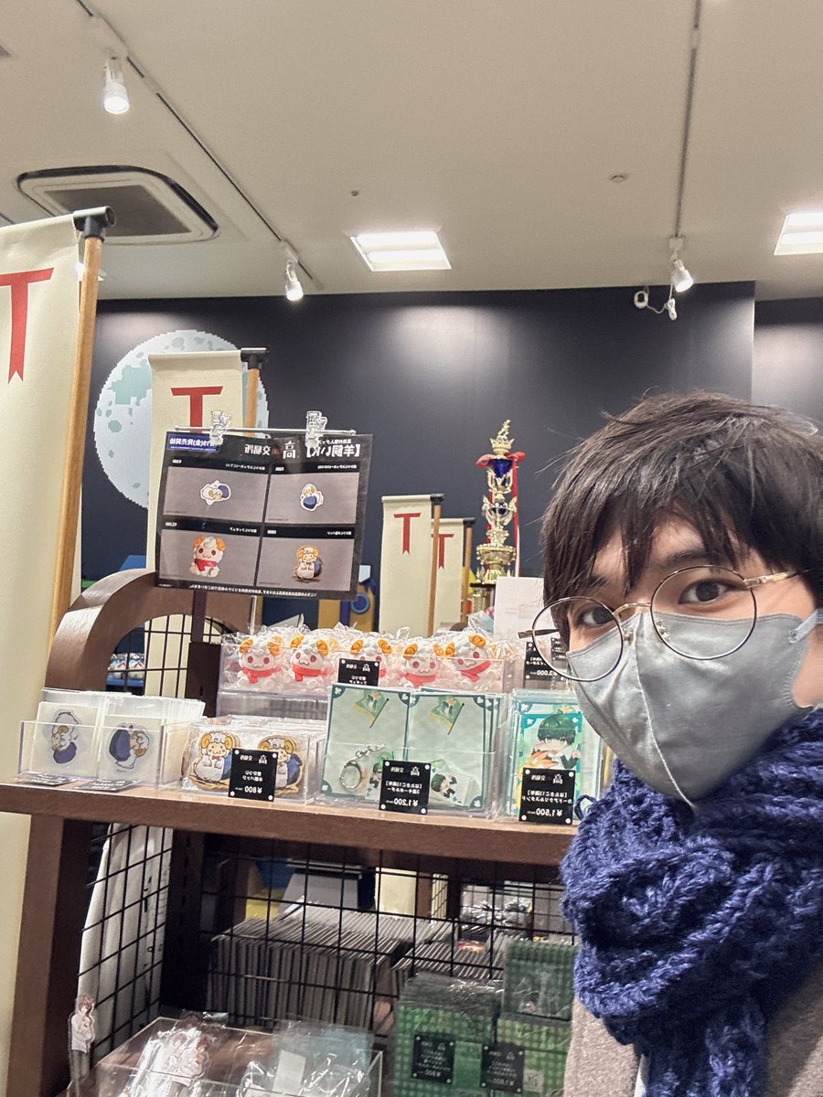 本日より高田村交易所で壺ひつじフィギュア発売開始だ！売り子も頑張る！