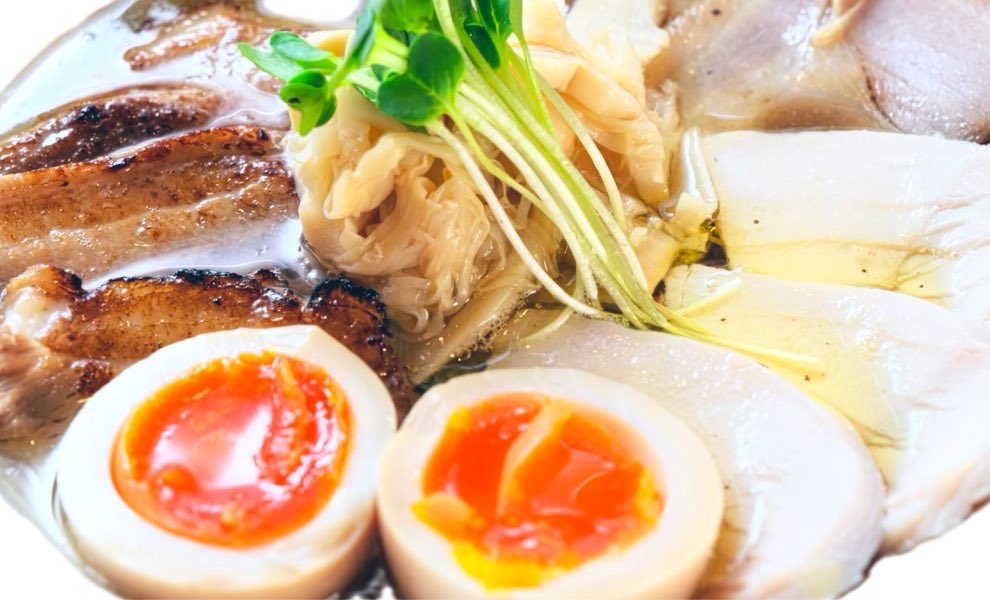麺屋ふくをご利用頂き誠にありがとうございます♪
★12月20日(土)1
🈺11:30〜14:30
数量限定柚子しおらーめん
★柚子『山梨県産』★煮干し千葉県産
★塩『福井県、沖縄』
★とりチャーシュー岩手県産など
テイクアウト商品も大好評販売中です♪
★自家製チャーシュー１本¥1400〜
★ドレッシング¥755