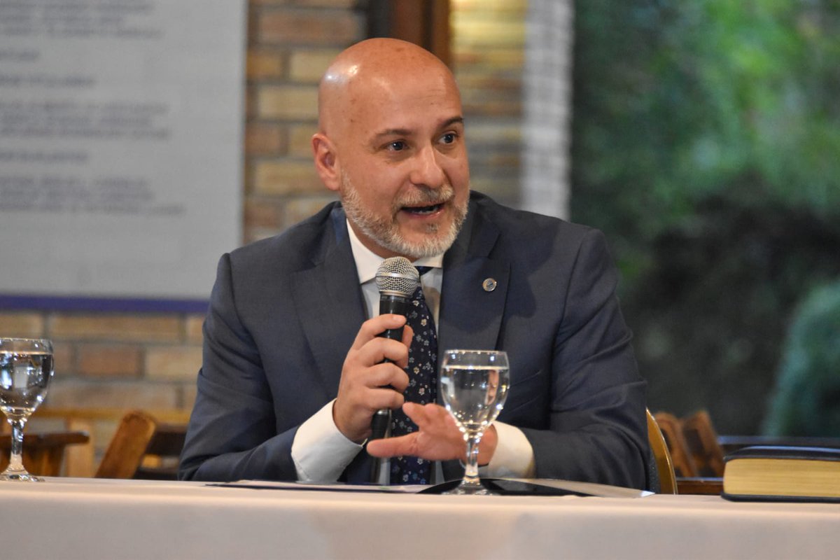 petilombardi's tweet image. El Consejo Profesional de Ciencias Económicas @cpcemza cumple una función clave en el fortalecimiento institucional, garantizando el ejercicio profesional responsable y aportando previsibilidad, transparencia y conocimiento técnico al desarrollo económico de la provincia.