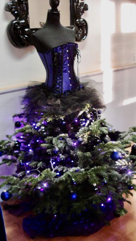 guybead's tweet image. Day 13 - Christmas Tree Dress - Enjoy!