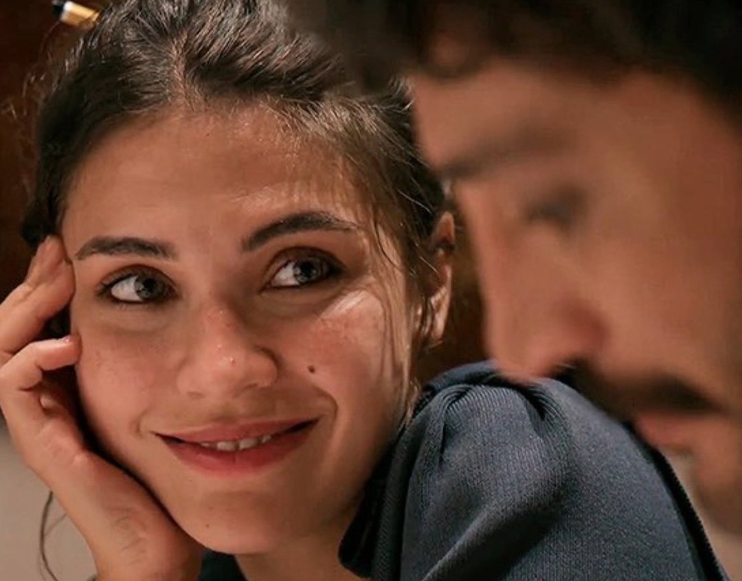 Sende iyi ki varsın hep vâr ol İloşenim esmer yağız delikanlım 🖤