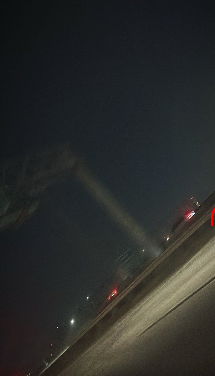 luhq93's tweet image. Stay to yourself #eblock