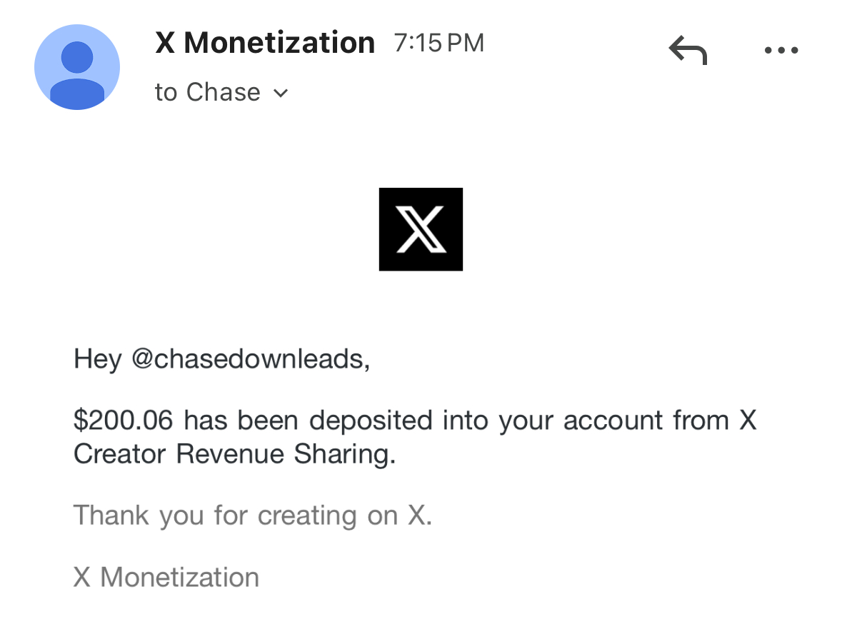 Not sure how y’all do that 9 to 5 thing 💅