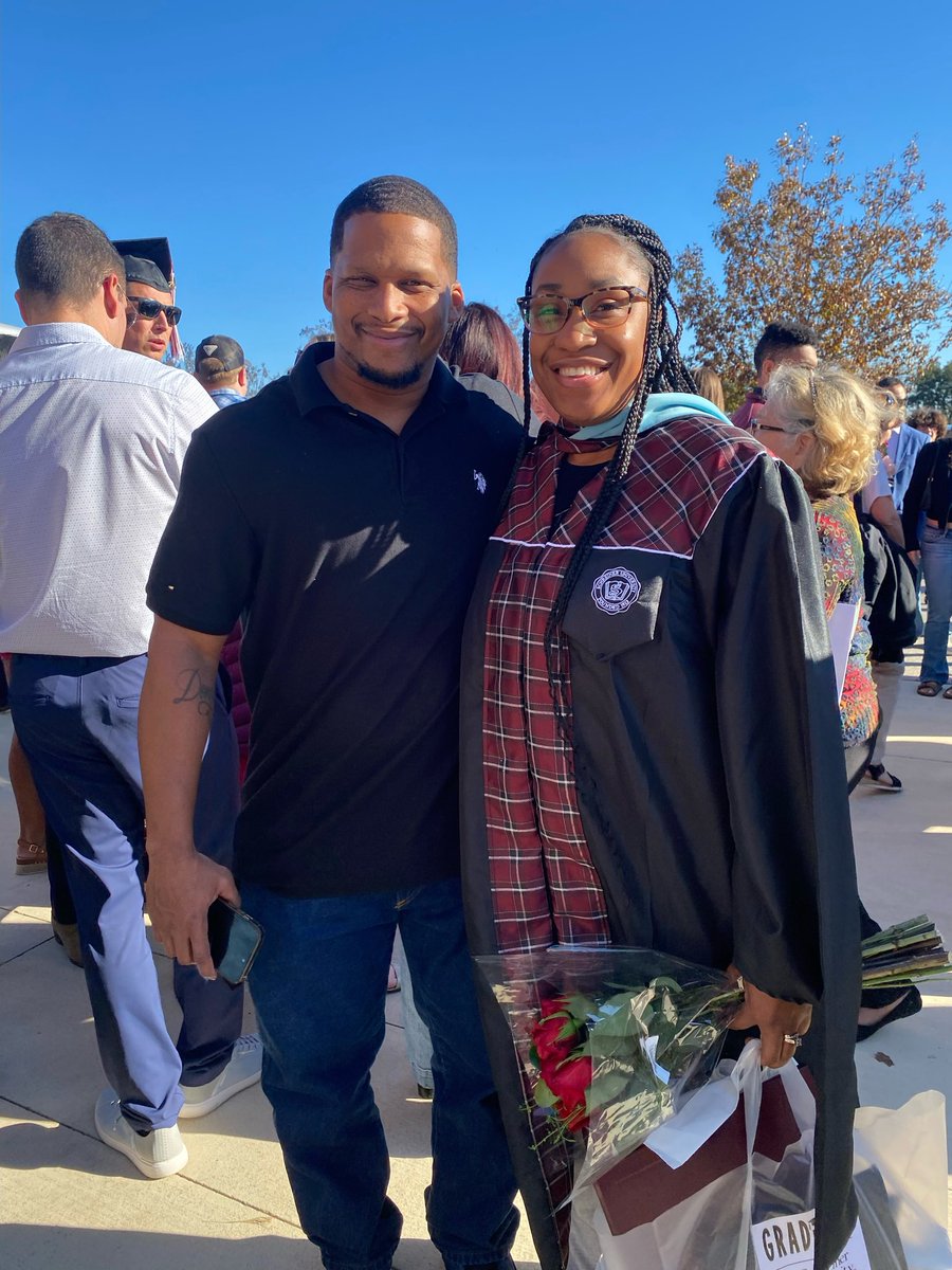 Ashley Banks tweet media