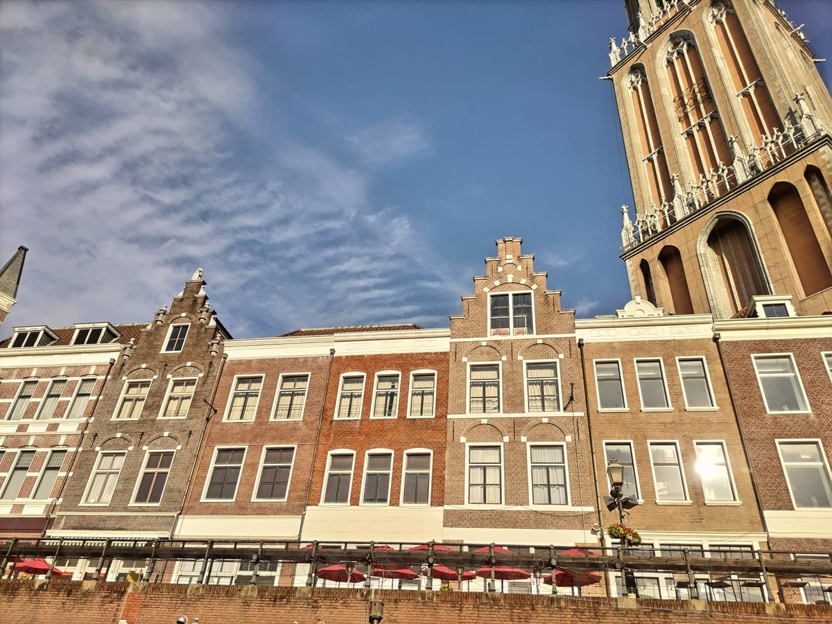 ハウステンボスに今年新しくできた「エアクルーズ・ザ・ライド」っていうアトラクションがすごく良かったです。
世界の絶景の上を飛び回るっていうやつ。
ハウステンボス行かれる予定ある方にはぜひオススメしたい。