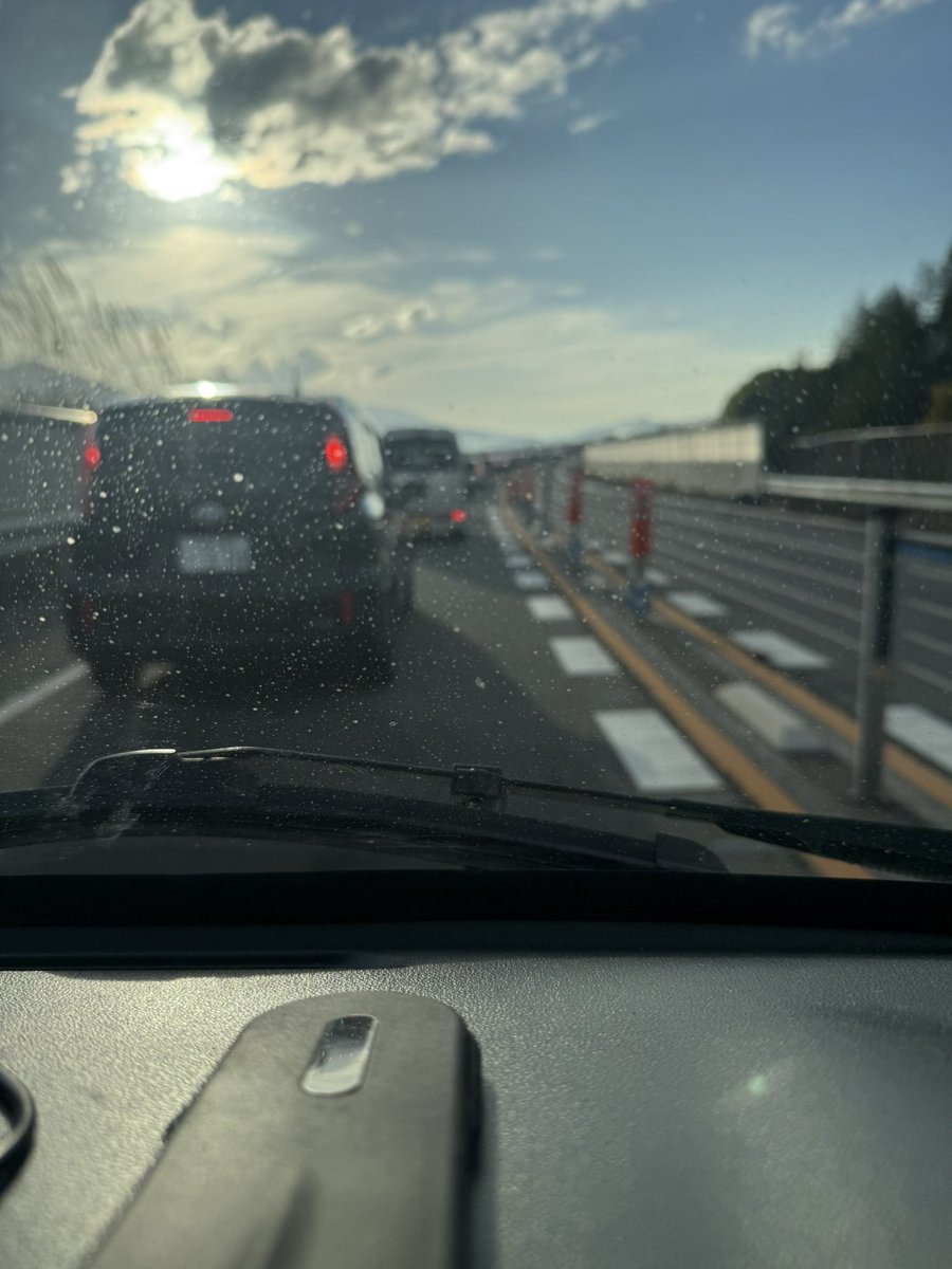 Darth_Anakin's tweet photo. 京奈和和歌山向事故渋滞中…動かない https://t.co/7u4H45XYoQ