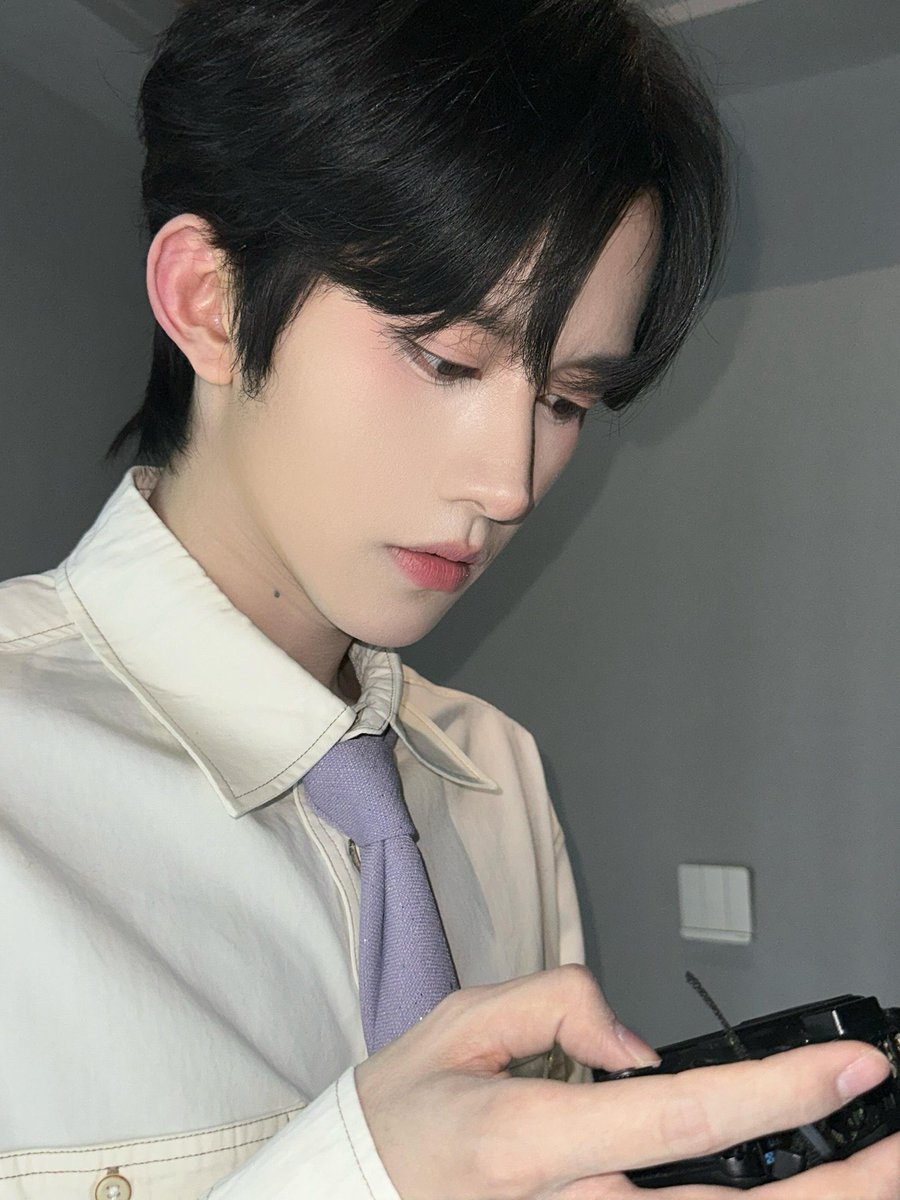 Amidst the noise and voices of whoremongers, I hope you do know that you are loved, cherished and appreciated by a majority of people who will always wish you well. Hate him all you want, but the universe will always align to uplift him and he’s going to shine brighter.
🌟 🌟 🌟