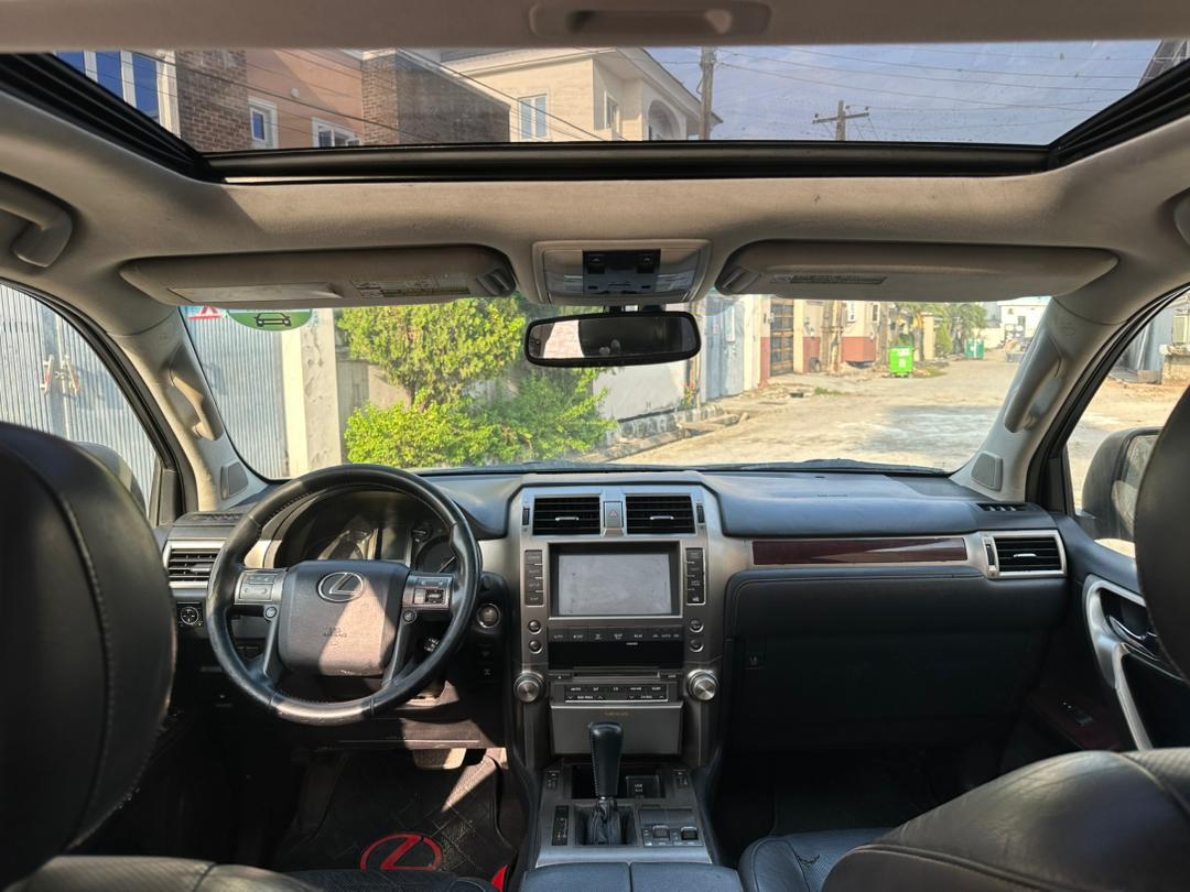Good Beautiful Morning From Here #Zangarichdeals💥
#Clean  Used 2012 GX460 Is Available Now 
Price : 24.5m
Location : Lagos