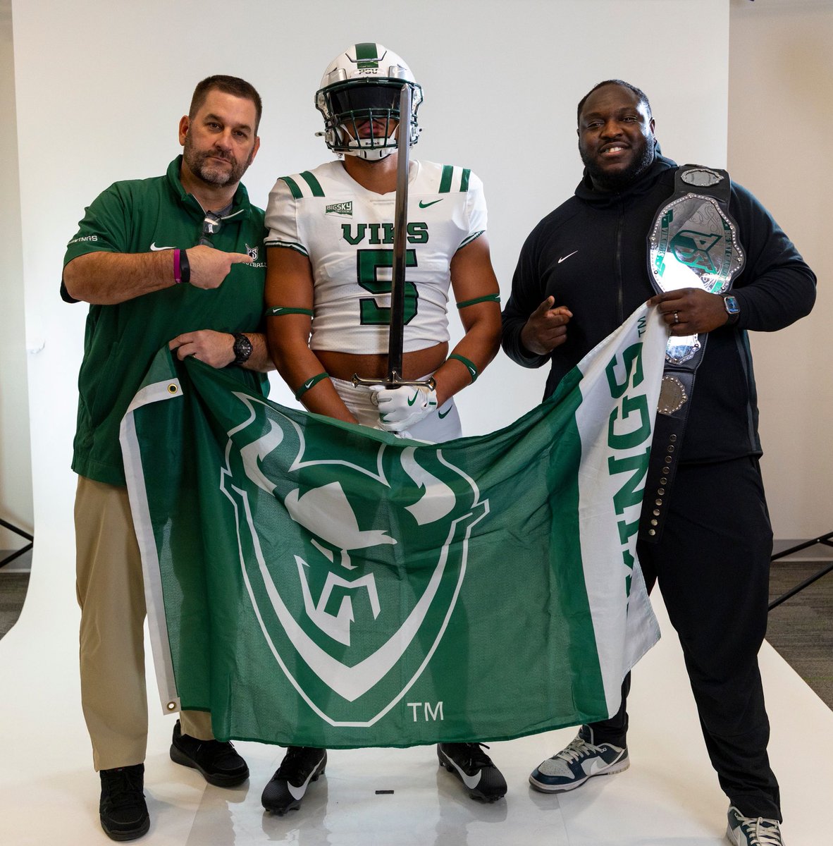 Jaylun Nowickas tweet media