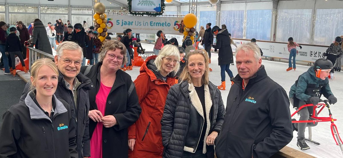 progressiefe's tweet image. Complimenten voor IJs in Ermelo, haar vrijwilligers en sponsoren

Progressief Ermelo bracht een bezoek aan IJs in Ermelo. Niet om te schaatsen, maar om met het bestuur te praten waar zij tegenaan lopen bij het organiseren van dit evenement.

Lees meer: progressiefermelo.nl/complimenten-v…