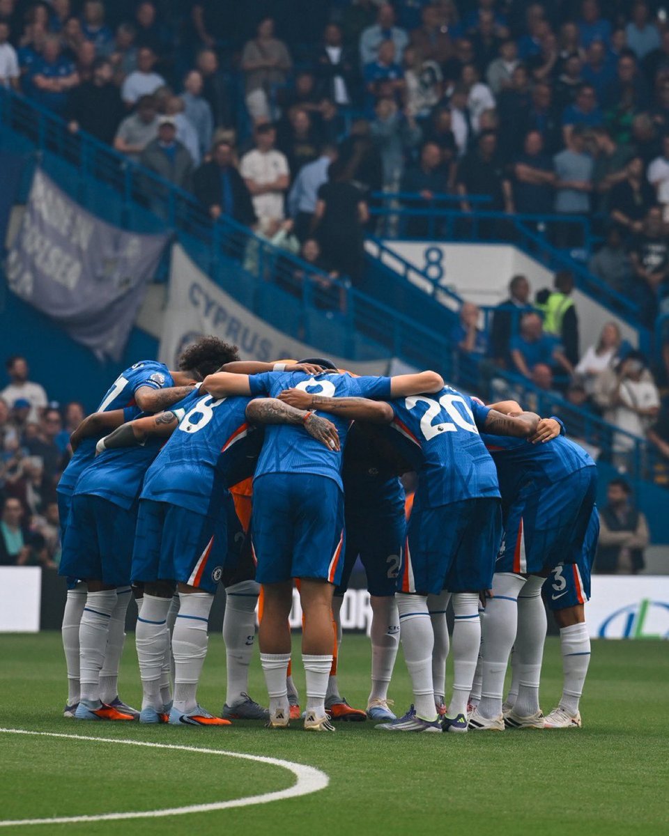 Another beautiful day to watch the World Champions. Take a moment to say a prayer for Newcastle. 

Good Morning Champions 💙