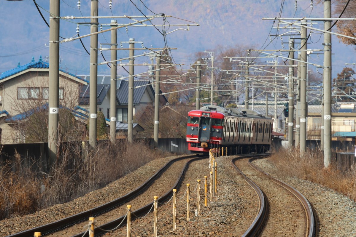 焦点距離の魔術師@記録と記憶/SONY3機とCanon1機 (@genki80001919