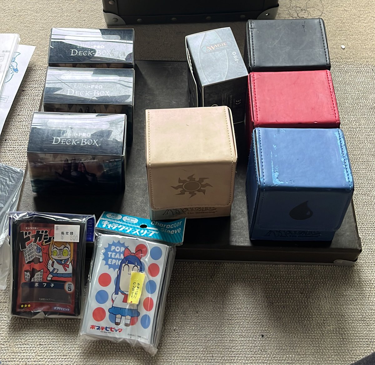 [ゆるぼ]断捨離してて貰い手いれば🫡
いなければ捨て☺️
※着払い
※デッキケースのみ(中身はないです