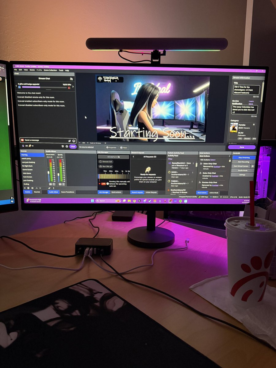 Time to have some fun!! Come say hi! Twitch.tv/itzavaal