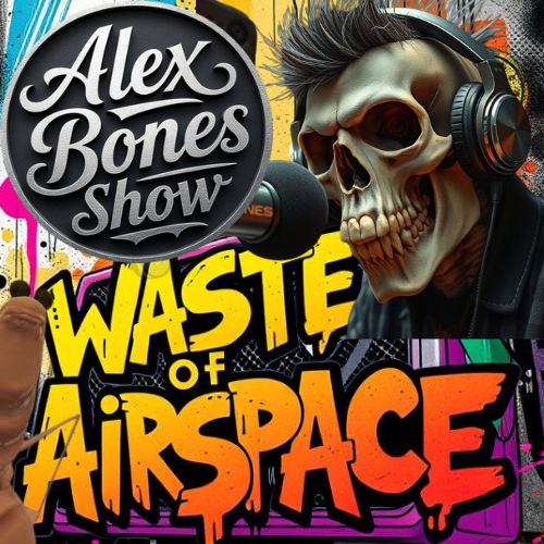NTHONYMICHAELS's tweet photo. Roasting Louisiana's Rock Radio – Planet Radio 106.7, Classic Rock 105.1 with Walton &amp; Johnson, and Rock 97.7
https://t.co/fKxS6MECWJ #radio #Podcast #listen https://t.co/KEpWOhWQPu