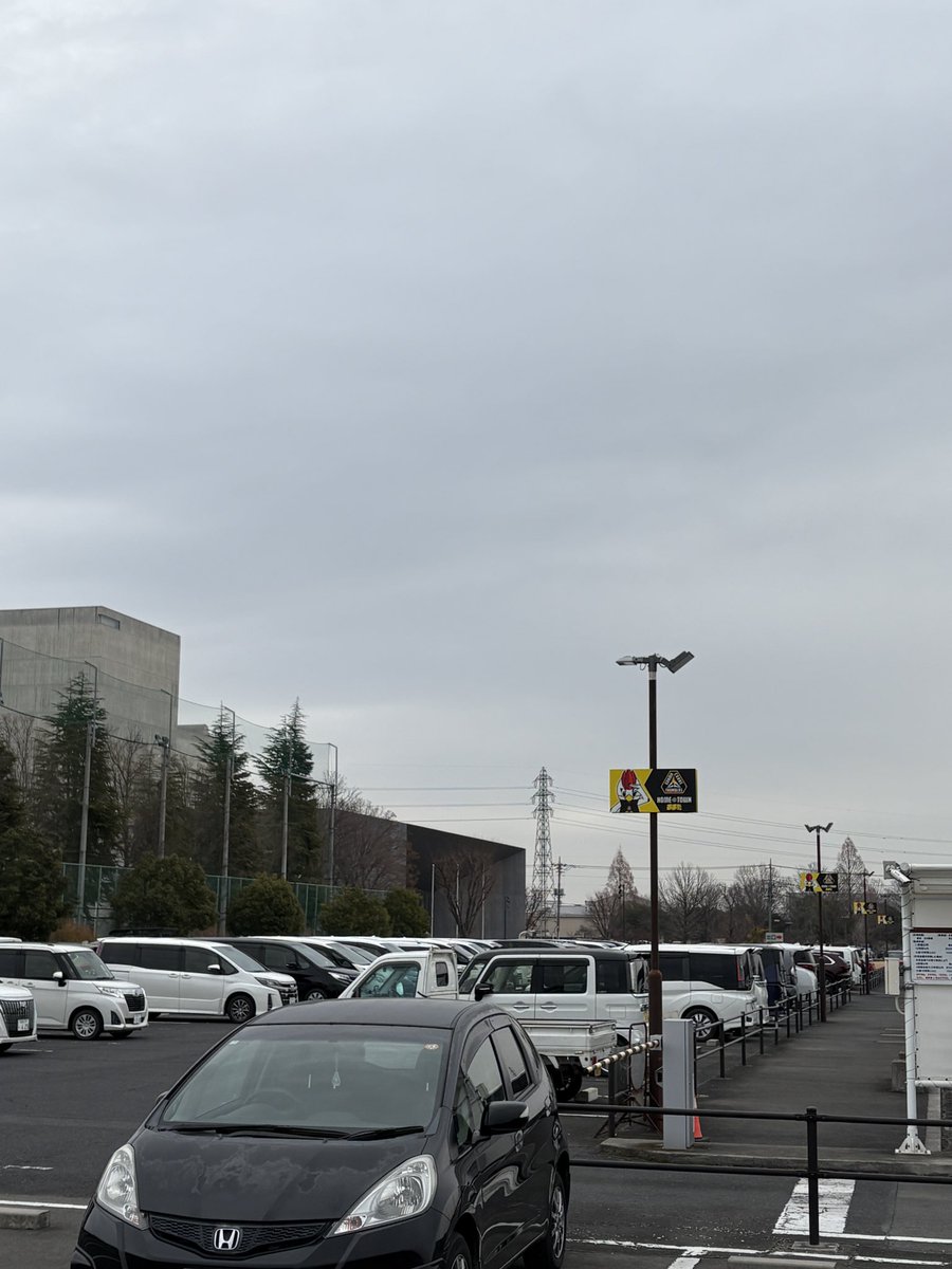 comchan0708's tweet image. 現在BUSターミナル太田は、東側はいっぱいですが西側はまだ空いてます。