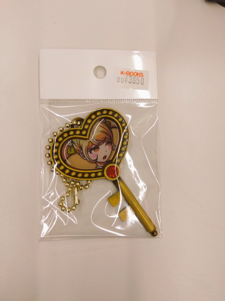 入荷情報】 ダンガンロンパ 愛の鍵キーホルダー 西園寺 入荷しました