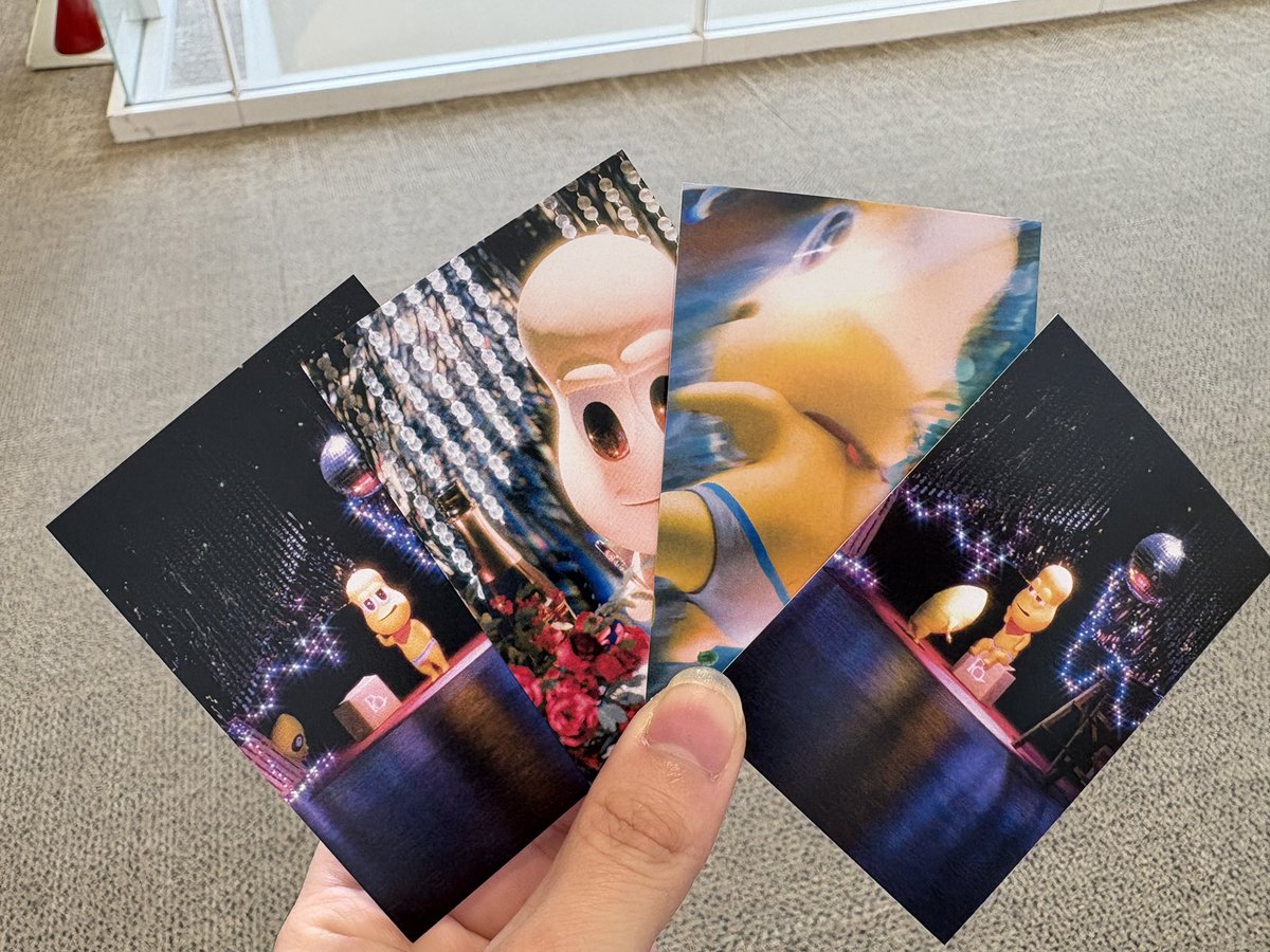 購入完了！！特典のカード被りなかったりスタンプの紙まで用意してくれ