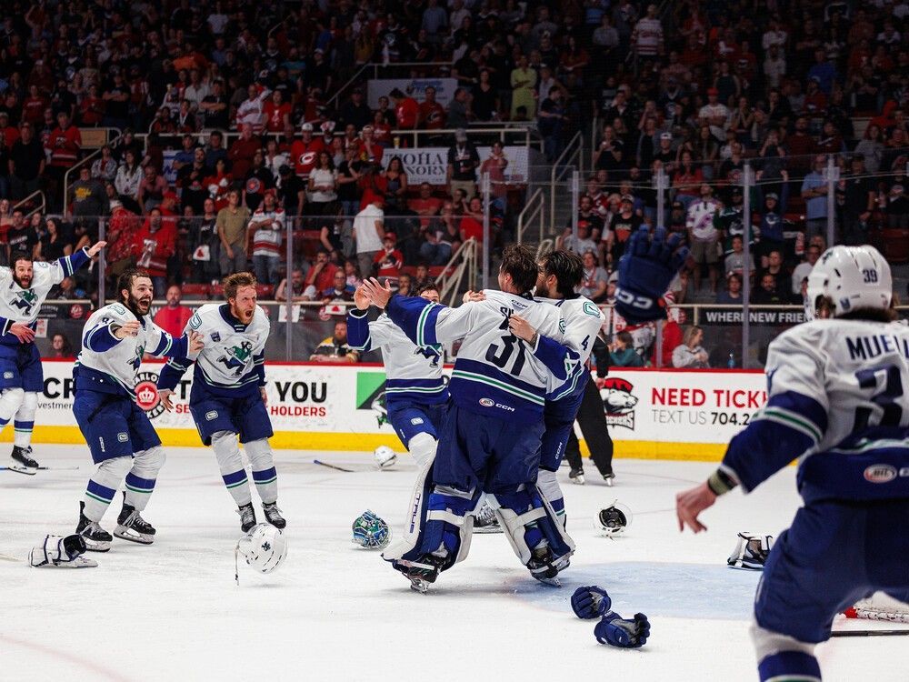 VancouverSun's tweet image. Where are the Abbotsford Canucks' championship rings? vancouversun.com/sports/hockey/…