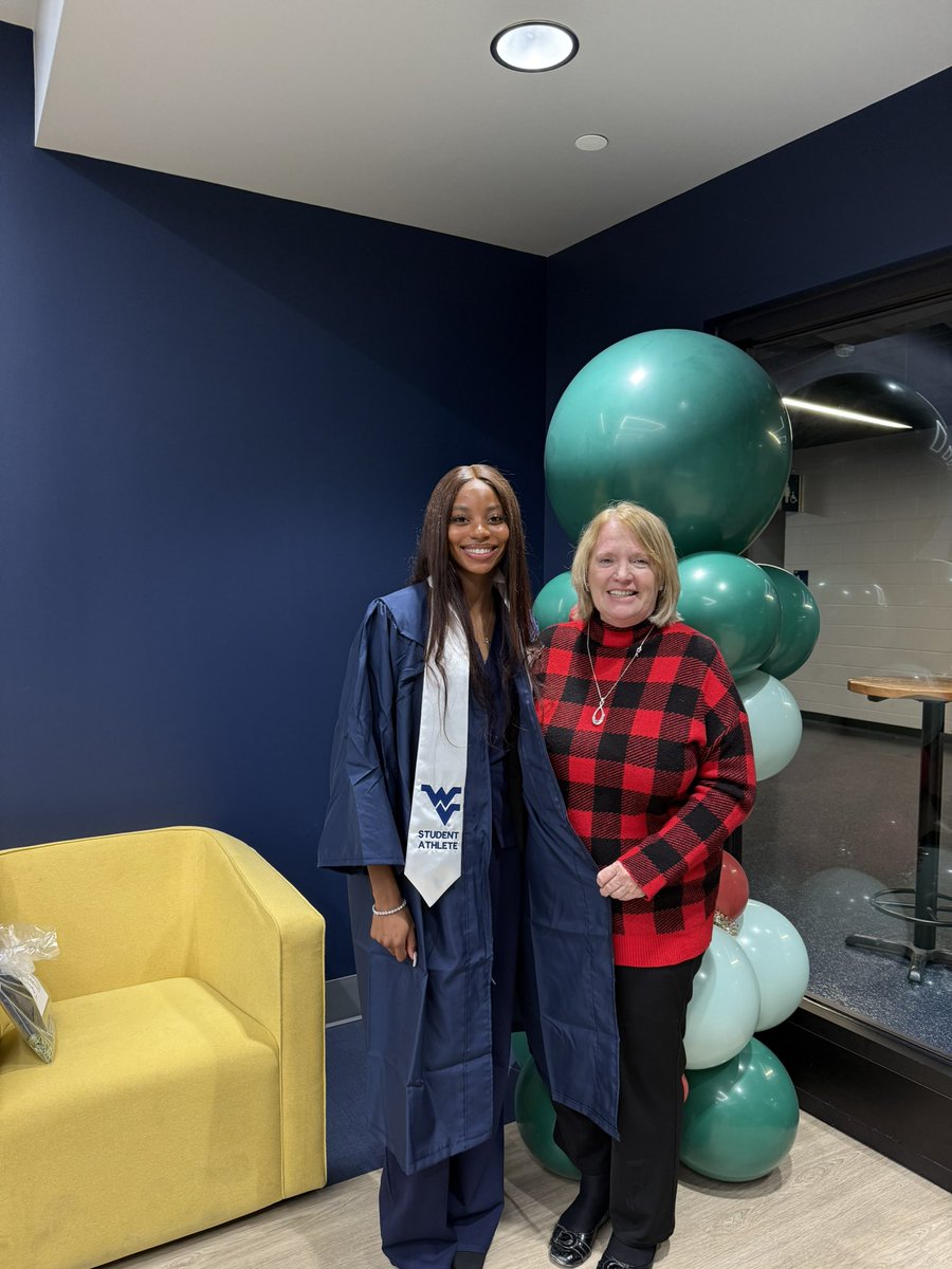 WVUIzzoBrown's tweet photo. Celebrating these ✌️incredible young women tonight! 🎓⚽ Degrees earned, futures built. Years of academic dedication set the stage for lifelong success. So proud of them both!
#onceA〽️alwaysA〽️ @wvuwomenssoccer https://t.co/fG488y3SQQ