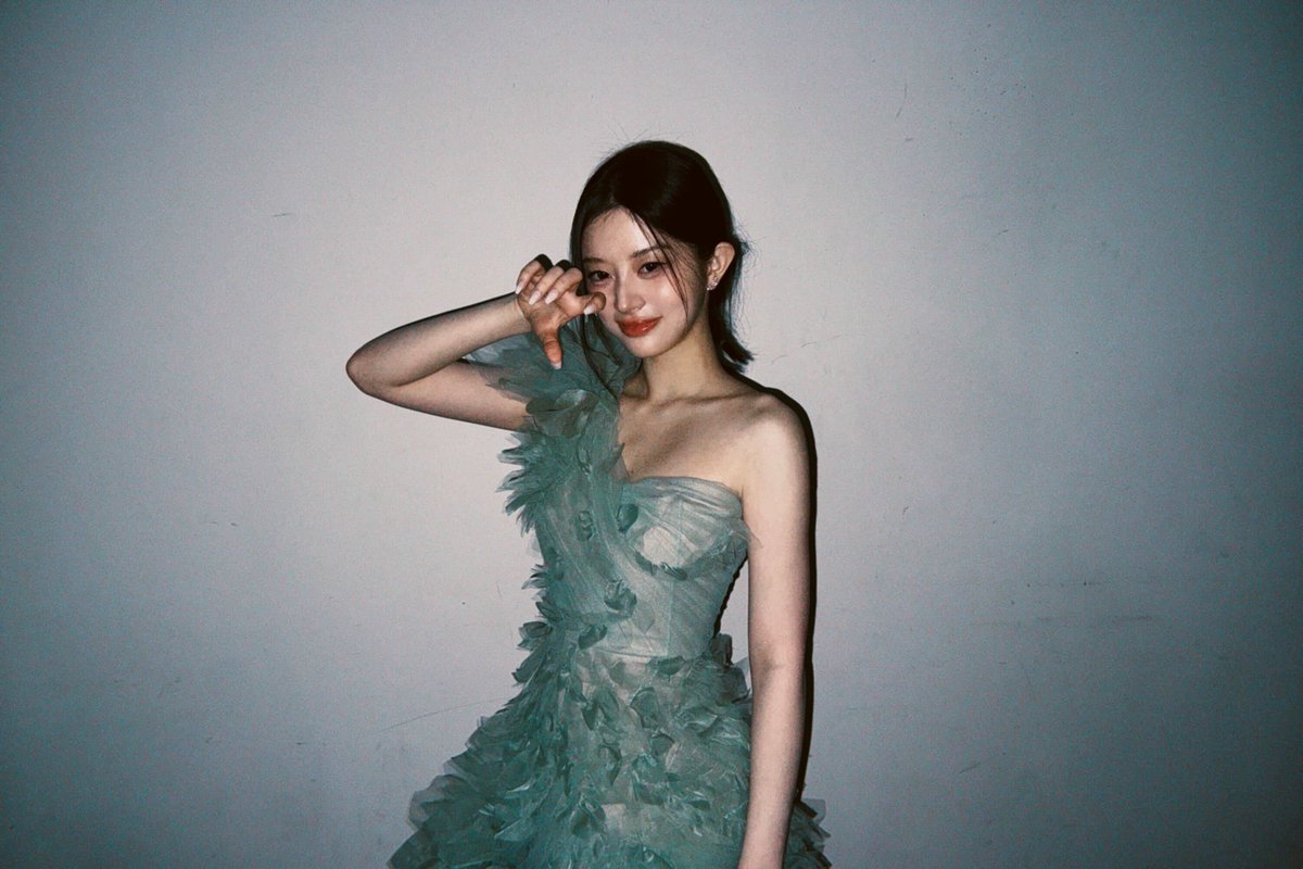 ILLIT_twt's tweet image. 🐶

#MINJU #민주 #ILLIT #아일릿