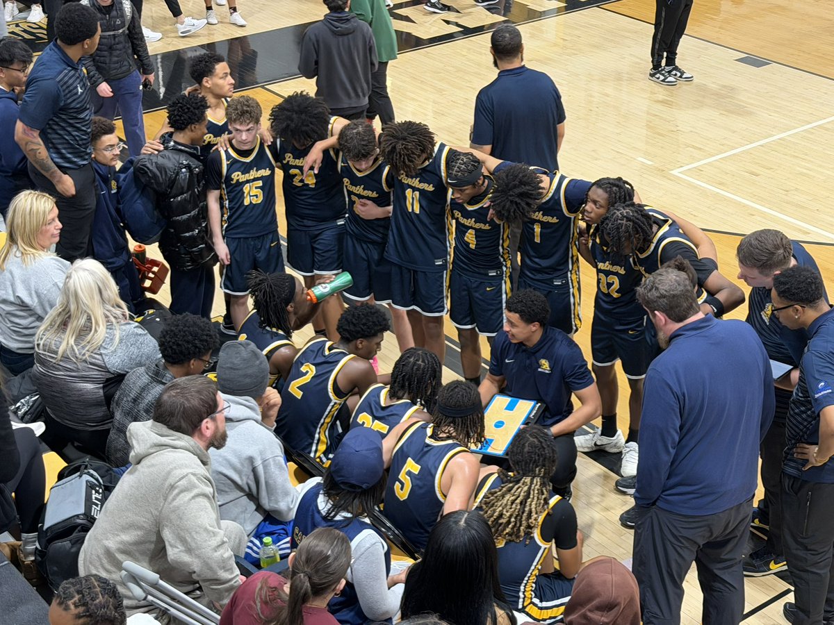 WhitmerAthletic's tweet image. So proud of our Boys Basketball team who won in TRIPLE OVERTIME tonight against Northview!
