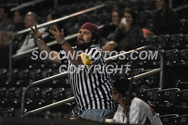 SteveUnoTres's tweet photo. Big news for the most passionate @ElonPhoenix fan I’ve ever known & a great friend:
@maxgongaware, who wore a ref shirt and Expos hat to @ElonBaseball home games from 2010-2012 while screaming dumb jokes, GOT MARRIED last weekend!
He says he still has the #PropBox at his house! https://t.co/vB27J5i29t