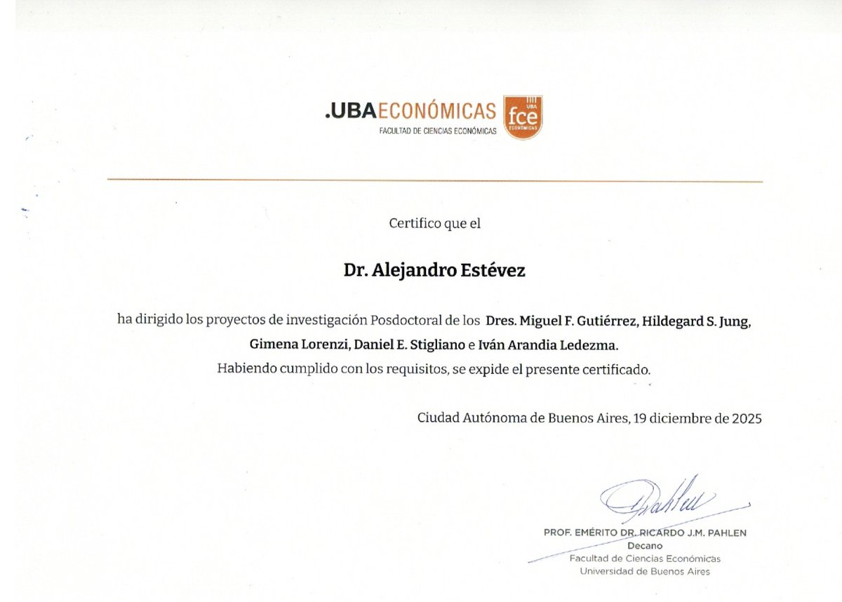 aestevez2009's tweet photo. Hoy recibí el diploma de la FCE-UBA como director de cinco proyectos posdoctorales.
He dirigido los trabajos de Miguel F. Gutiérrez, Hildegard S. Jung, Gimena Lorenzi, Daniel E. Stigliano e Iván Arandia Ledezma.
#FCEUBA #UBA #Investigación #Posdoctorado #Academia https://t.co/plFw1eglZm