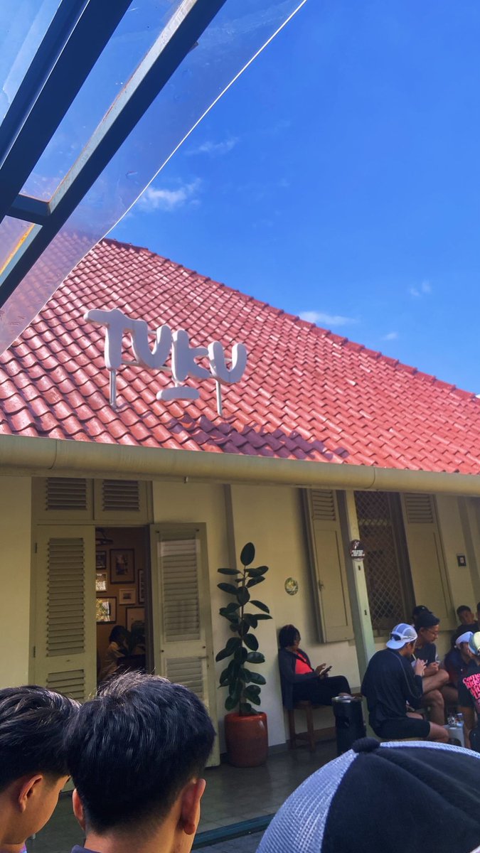 LookingLtr's tweet image. #GayJogja