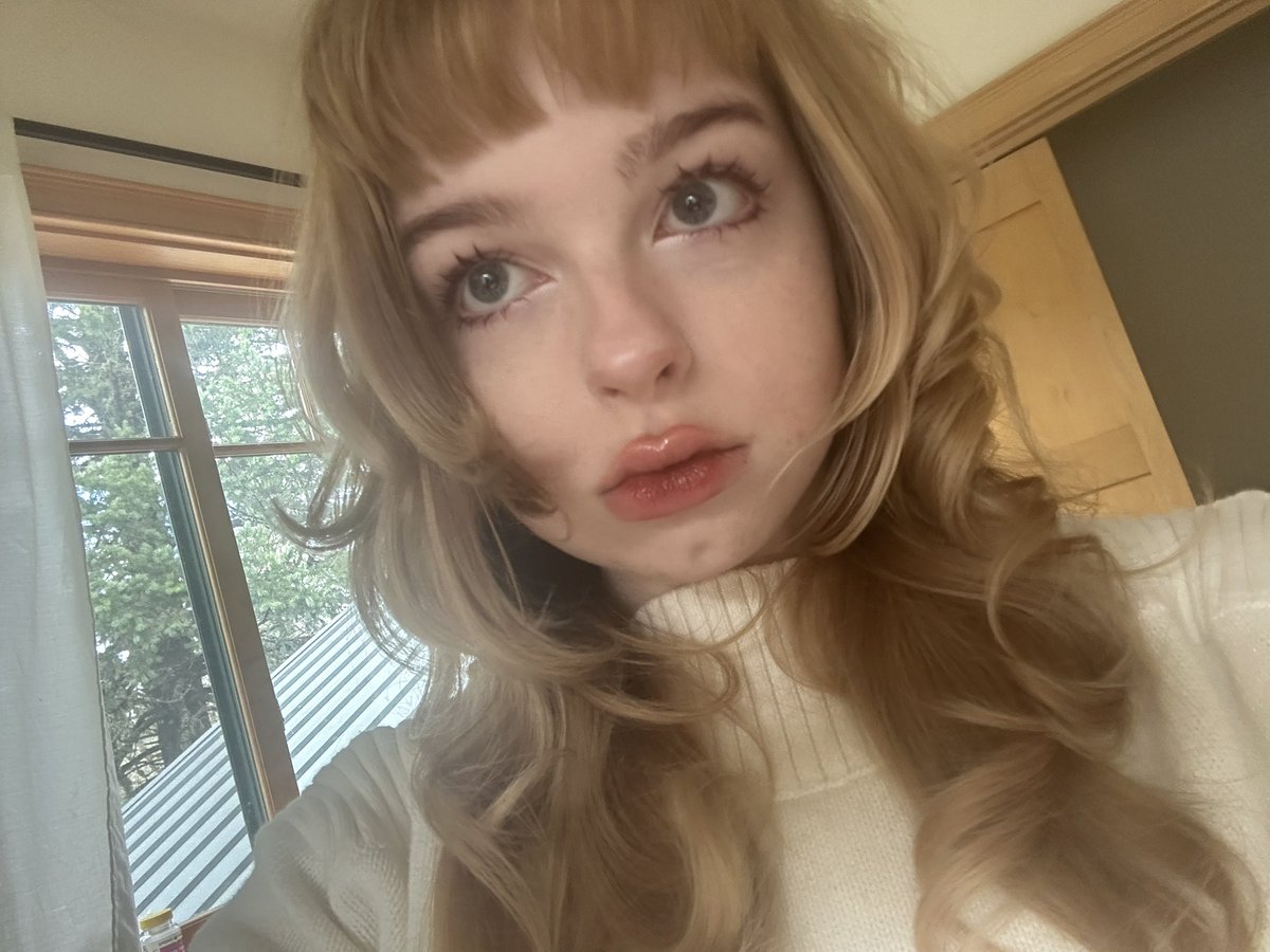 liliam꩜ tweet media