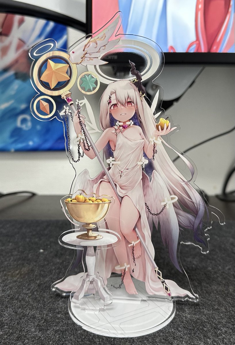 アクスタ!
神々しいイリヤちゃん!!
納得の仕上がりになってました✌︎('ω'✌︎ ) 