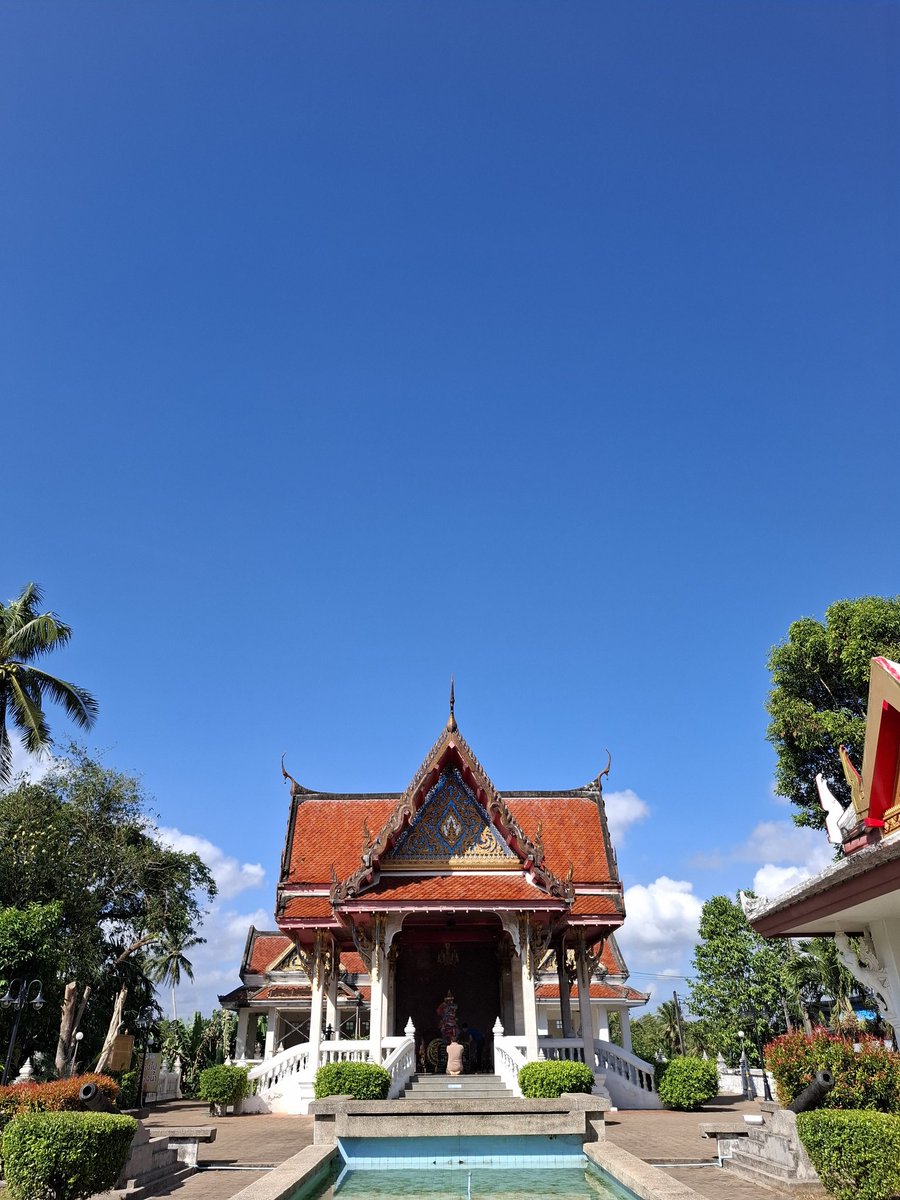 วันดีๆ ไหว้ศาลหลักเมืองก่อนสิ้นปี #แม่บุญมาศาลหลักเมืองตรัง