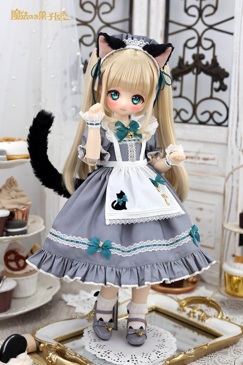 入荷情報】 数量限定で販売中の 『猫メイドのお茶会ドレスセット