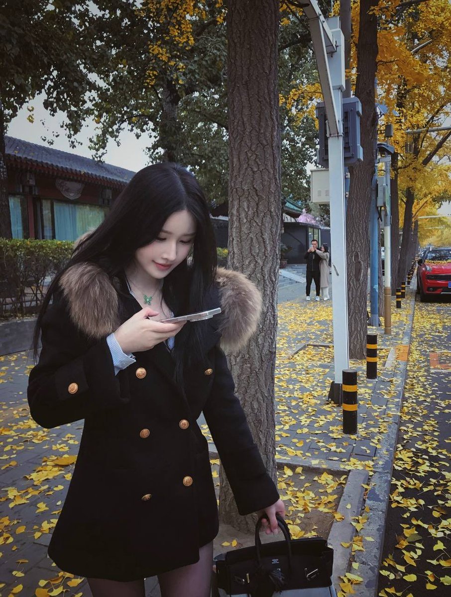 易佳欣🦊 tweet media