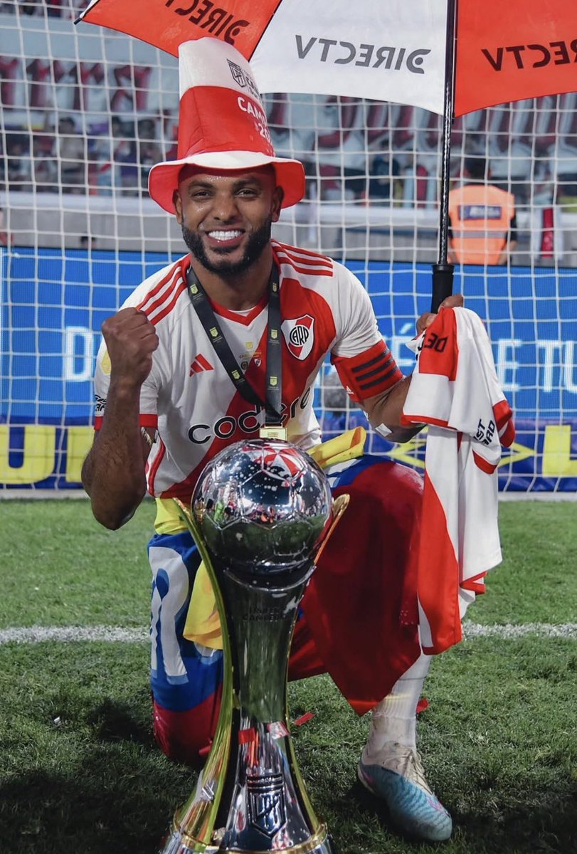 A_EsparzaOteo's tweet image. Miguel Borja será jugador de @CruzAzul 

El colombiano recibió en los últimos días una propuesta de Boca Juniors de Argentina pero la decisión fue venir a México con Cruz Azul. 

Estará listo para el arranque de pretemporada. Próxima semana vuela ✈️🇲🇽