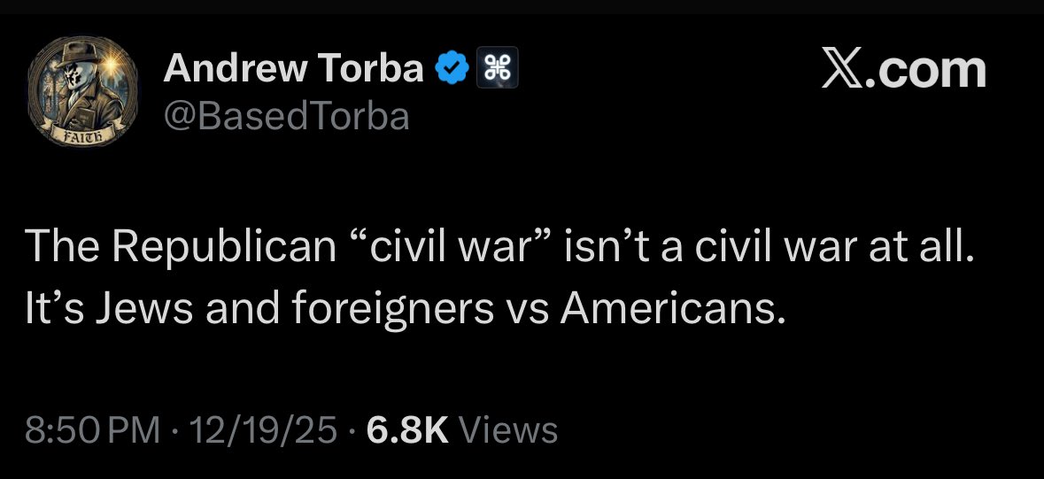 BowTiedRanger's tweet image. Impossible to unsee once you see it.