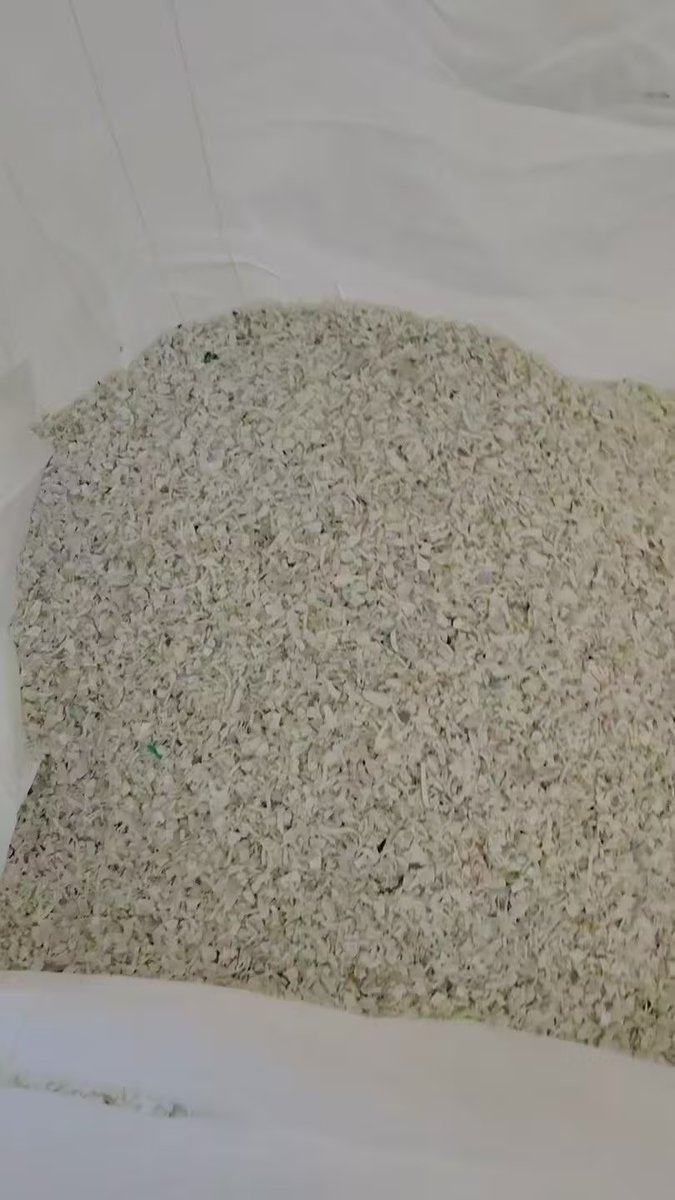 Taiho603656's tweet image. TAIHO plastic sorting machine can efficiently separate different types of plastics—PET, HDPE, PVC, and more
#TAIHORecycling #PlasticRecycling #ColorSorter #PolymerSorter #SortingMachine #WasteManagement #CircularEconomy #Sustainability #RecyclingTechnology #PlasticWaste #Recycle