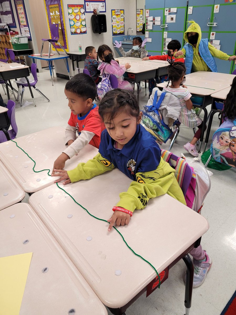 ChenayGrimaldo's tweet photo. Amazing things happened this semester at @hisd_SRE !! We learned and grew together throughout our first 4 months.  I'm so proud of our explores and can't wait to see them fly into #infinityandbeyond!! https://t.co/jw1ykFD3cw