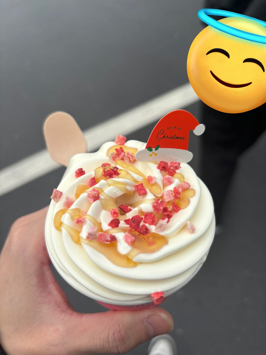 0Jimal0's tweet photo. 季節外れアイス🍦 https://t.co/wL19Z4OKLH