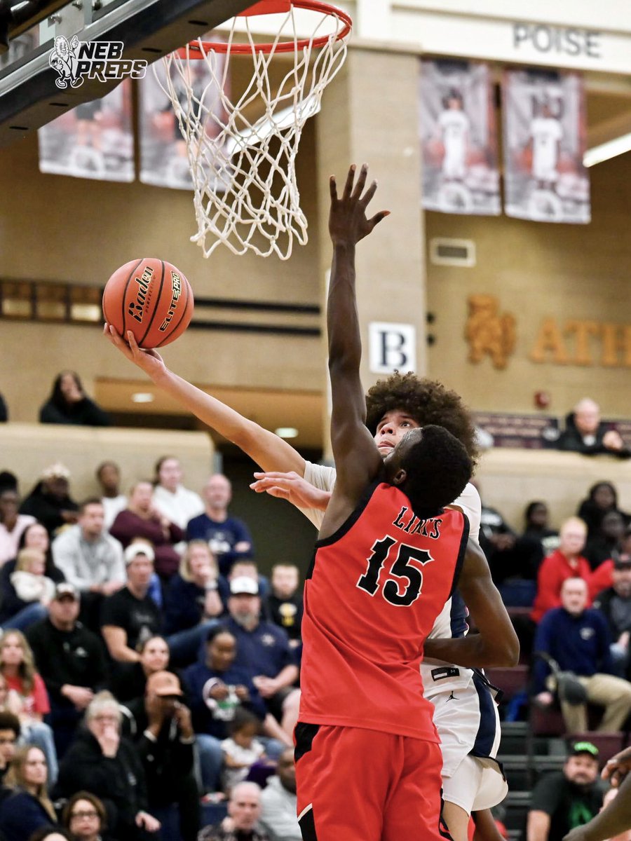 Gators CHOMPED Lincoln High 71-60 🐊

Lincoln North Star defeated Lincoln High 71-60 at home to advance to a 3-1 record.

#nebpreps