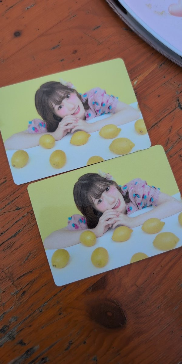 誰か〜 おみほのトレカのレア被った方いませんか〜？ 交換お願いしたい