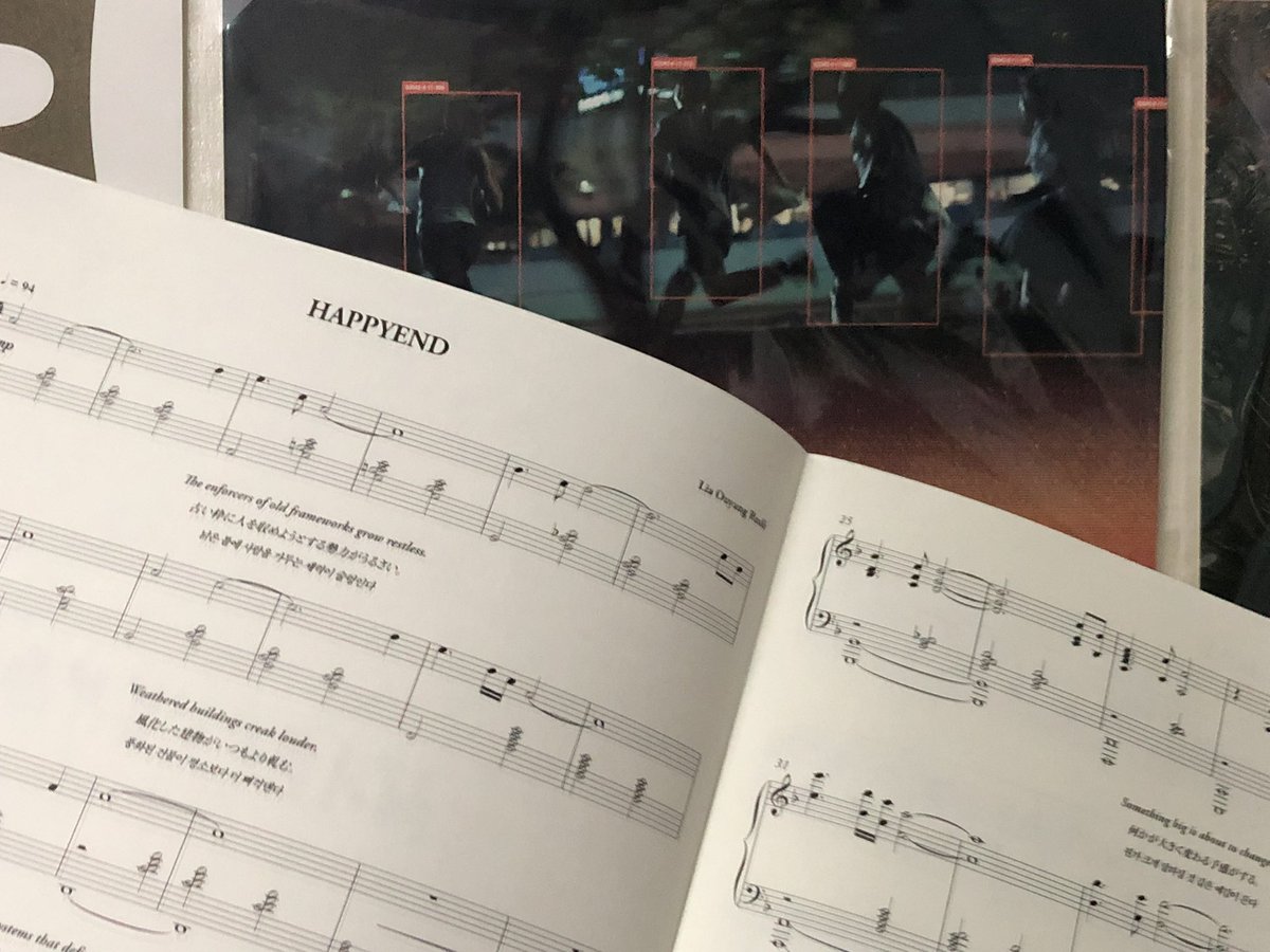 imquartz_sy's tweet photo. 플레인 아카이브의 해피 앤드 컬러 lp가 정말 아름답다는 소식 전해드립니다….🧡 https://t.co/Pk9ppbzlEk
