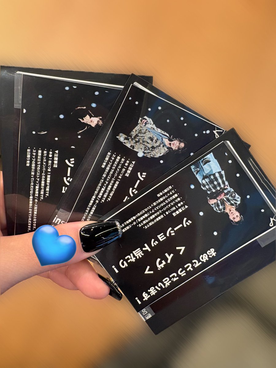 最後の最後で当たりチェキ3人🥹💙 この日まで仕事頑張ってよかったぁぁ😭