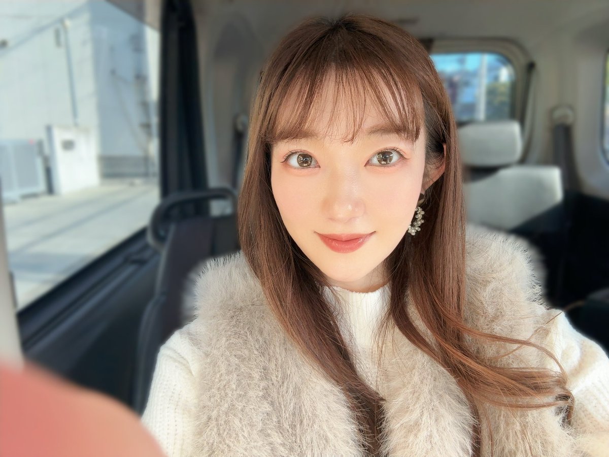 Aya（感謝） 今日はもはや8000歩歩いたぜ🫰🏻😚 #smile #春陽気