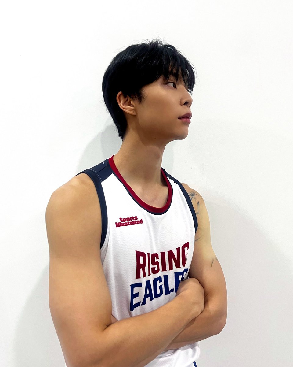 NCTsmtown's tweet image. 📺오늘 오후 5시 SBS ‘열혈농구단’에
#쟈니 가 출연합니다. 시즈니분들의 많은 관심과 사랑 부탁드립니다💚

#JOHNNY #열혈농구단
#NCT #NCT127