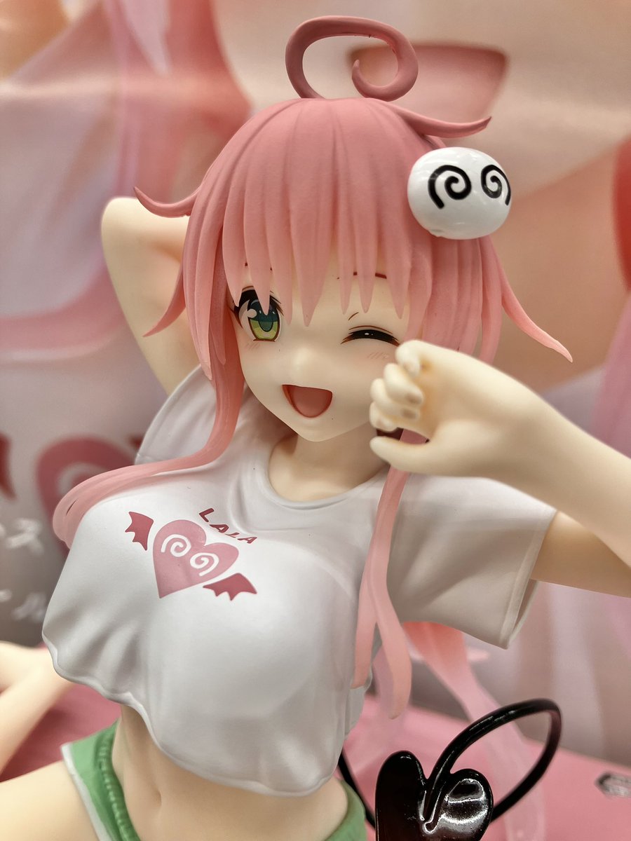 To LOVEる-とらぶる- ダークネス』より リラックスしたルームウェア姿
