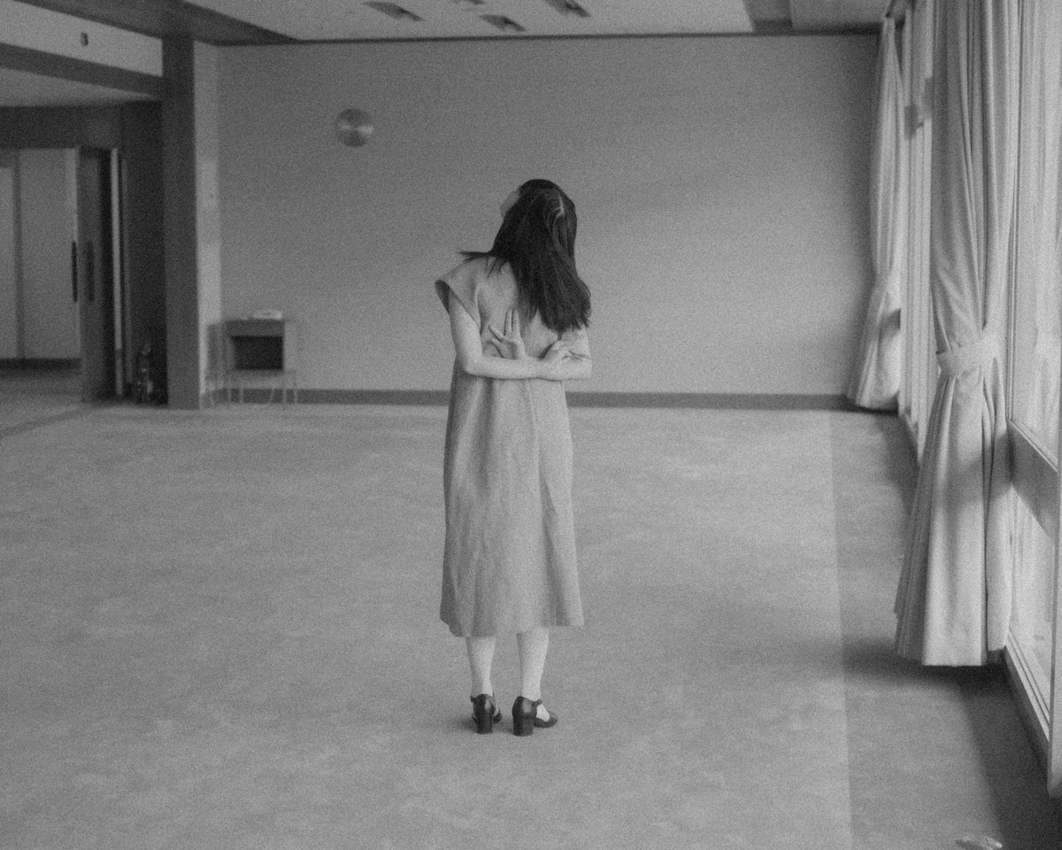 T*i様 暮chic by futatsukukuri カネコアヤノ　ポスター 暮chic by futatsukukuri ポスター 箱入り 2枚 set ( Photo : 木村和平