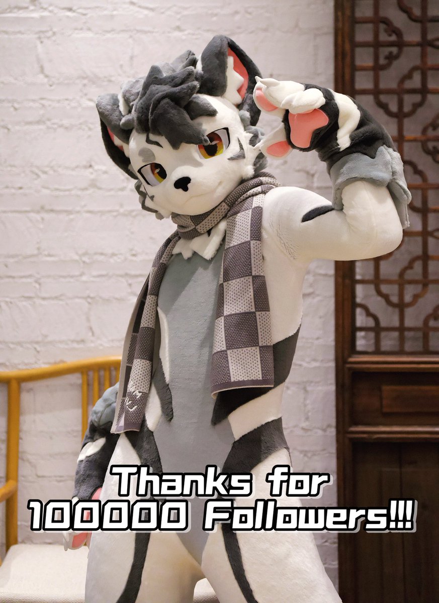 100000粉丝感谢！！！
100000フォロワーありがとう！！！
100000 Followers Thanks！！！