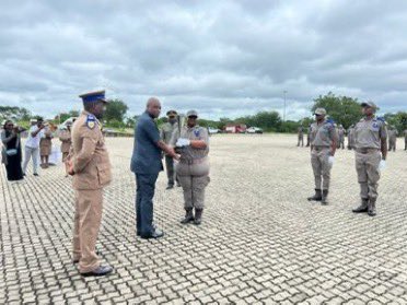 Am I seeing right? 😳

South Africa’s traffic police just recently graduated and will be joining the force. Interesting